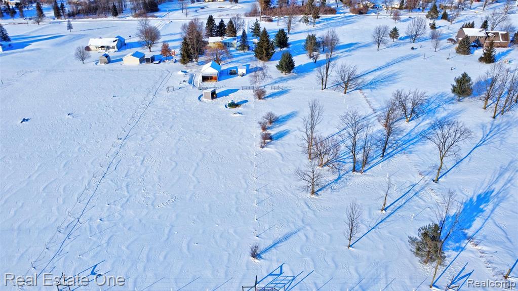 11392 East Carpenter Road Davison, MI 48423 - Photo 49 of 56 Gallery Image 49