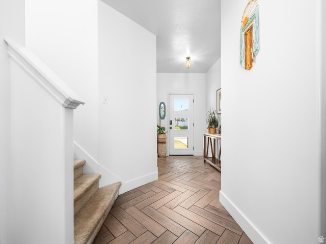 256 West Horizon Loop Payson, UT 84651 - Photo 4 of 33 Entryway featuring stairs and parquet floors