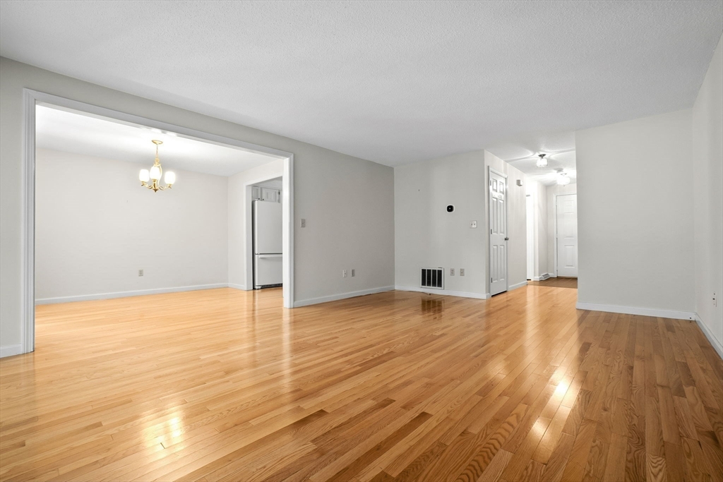 57 Village Post Road, Unit 57 Danvers, MA 01923 - Photo 5 of 41 Gallery Image 5
