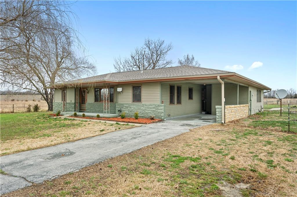 262 6th Street Bronaugh, MO 64728 - Photo 1 of 1