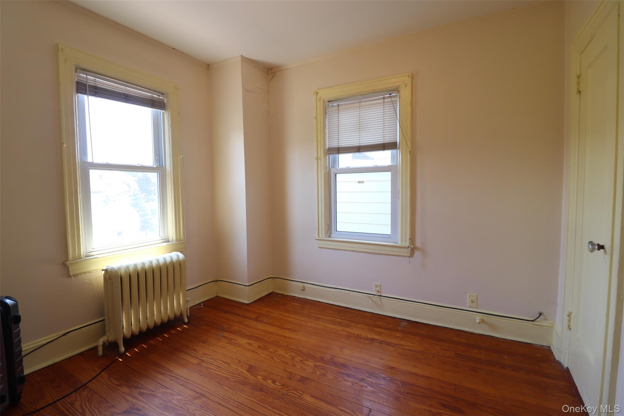 3232 Country Club Road Bronx, NY 10465 - Photo 15 of 16