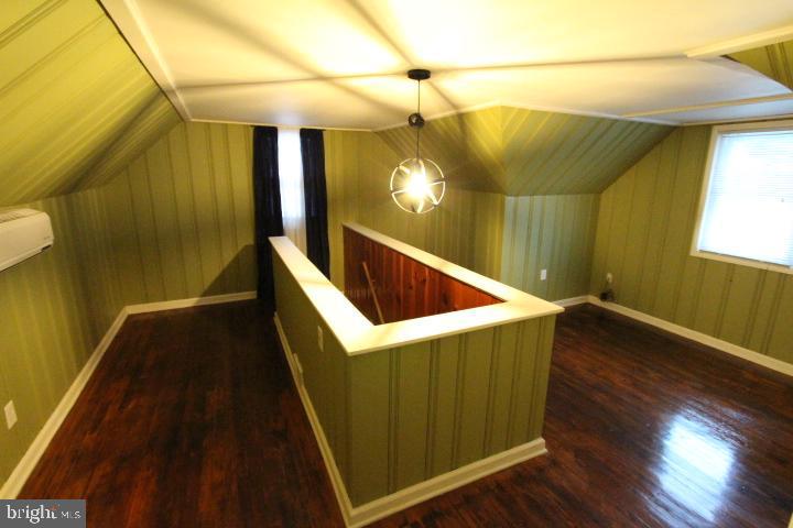 21 Ridgley Street Mount Holly, NJ 08060 - Photo 12 of 17