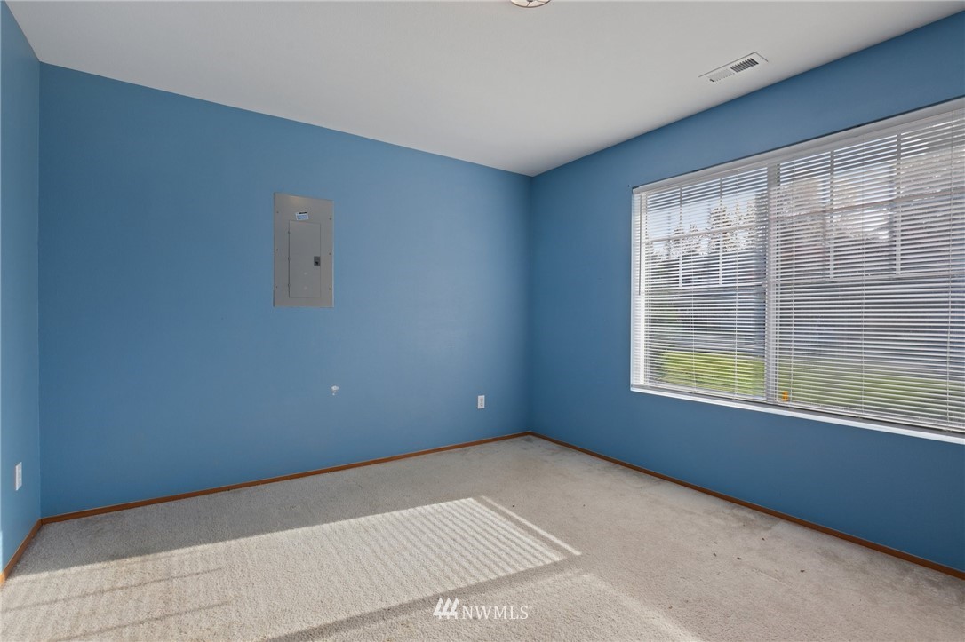 2276 Wallace Loop DuPont, WA 98327 - Photo 16 of 26