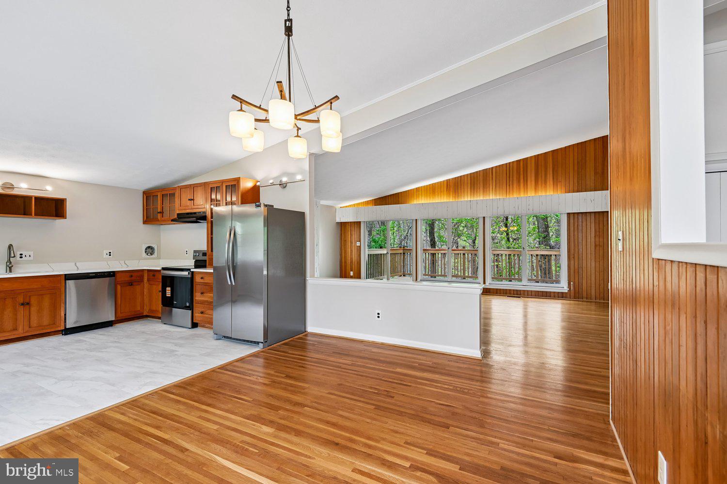 10316 Burnt Ember Drive Silver Spring, MD 20903 - Photo 2 of 56 Kitchen, dining room and family room