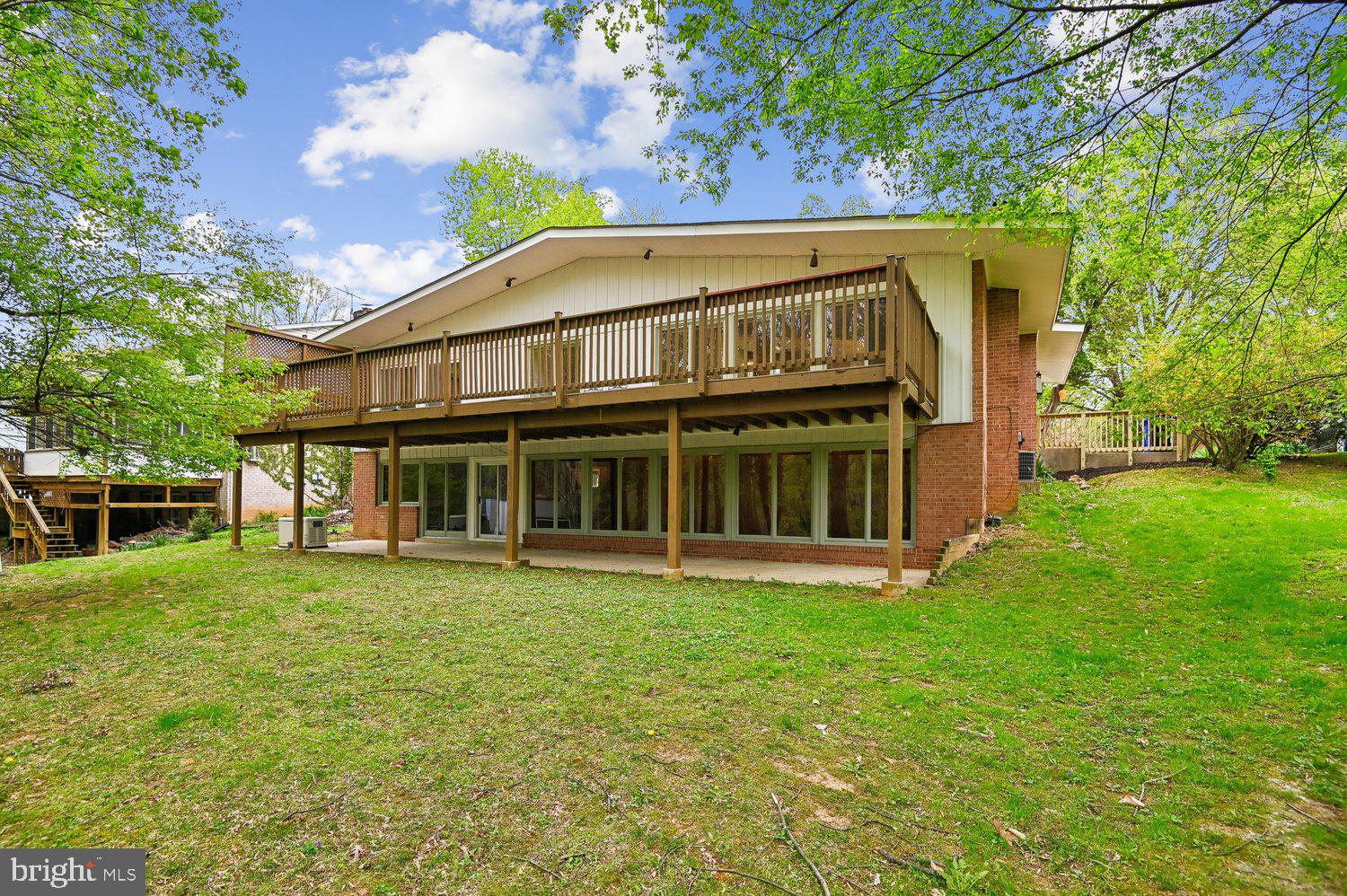 10316 Burnt Ember Drive Silver Spring, MD 20903 - Photo 38 of 56 Back Elevation