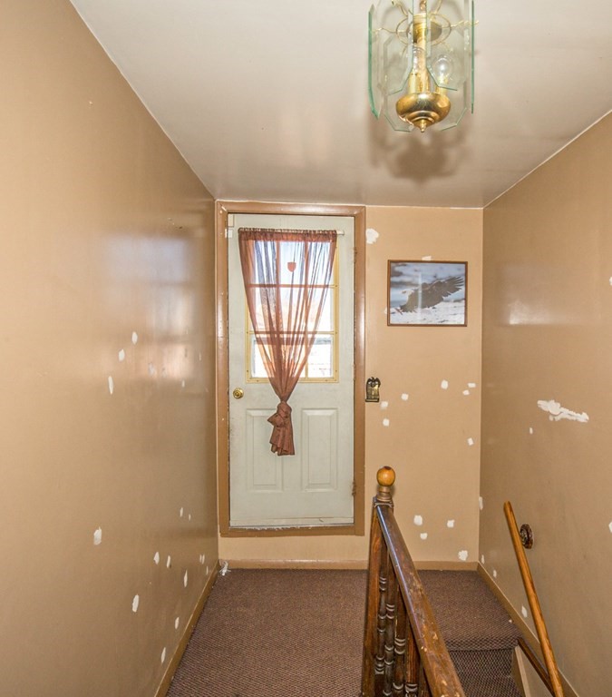 22 Loring Street Springfield, MA 01105 - Photo 25 of 40