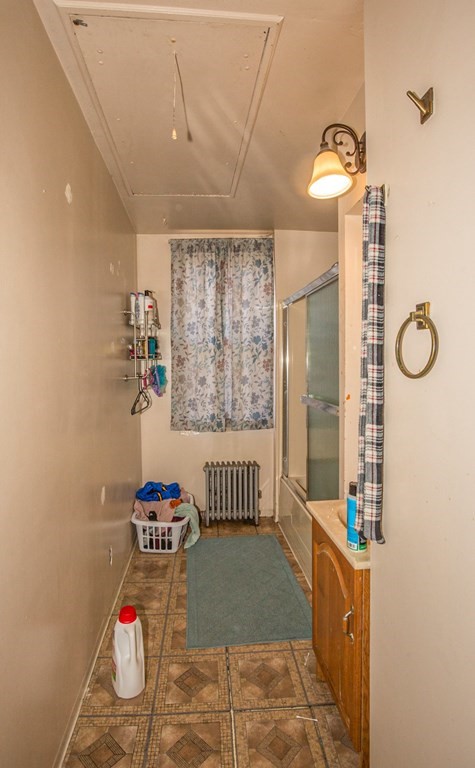 22 Loring Street Springfield, MA 01105 - Photo 29 of 40