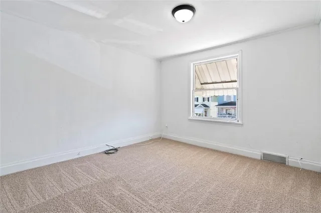 $118,000 | 129 Franklin Avenue, Vandergrift, PA 15690