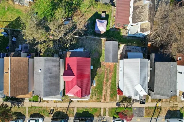 $118,000 | 129 Franklin Avenue, Vandergrift, PA 15690