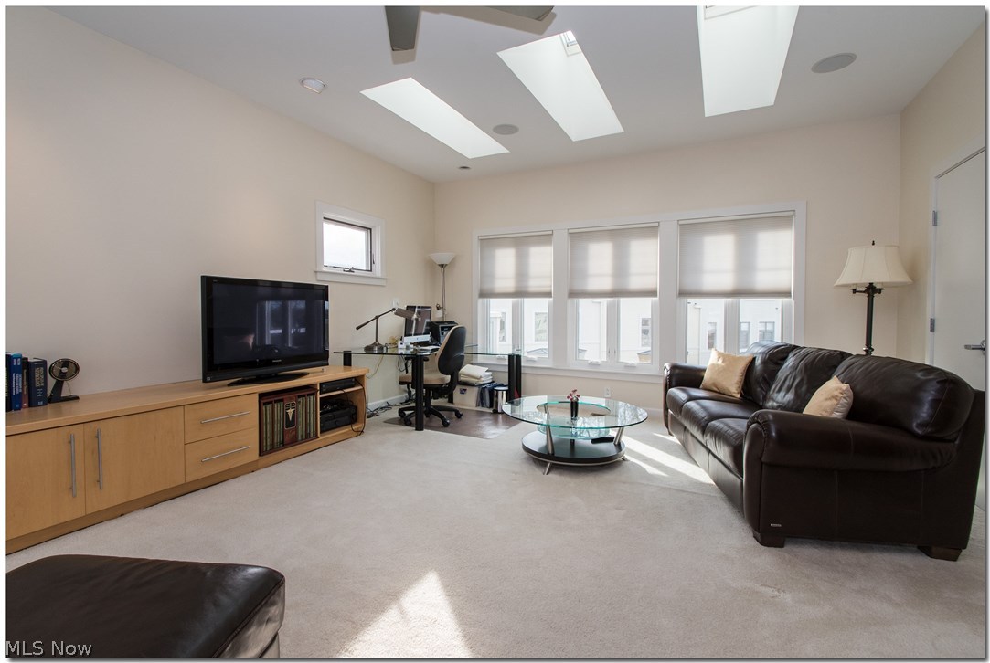 12622 Mayfield Road Cleveland, OH 44106 - Photo 25 of 33 Gallery Image 25