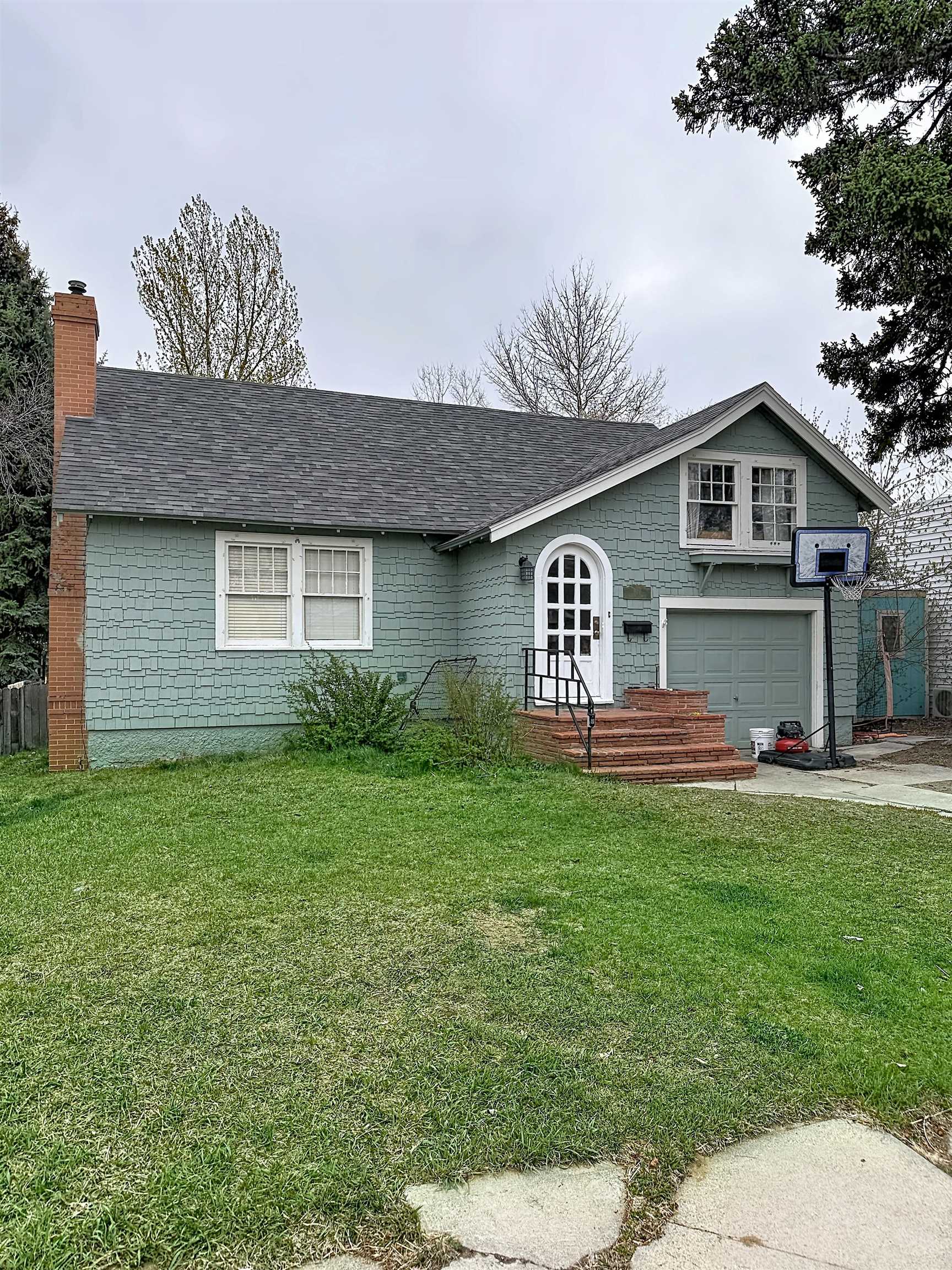 457 North Adams Avenue Buffalo, WY 82834 - Photo 2 of 26