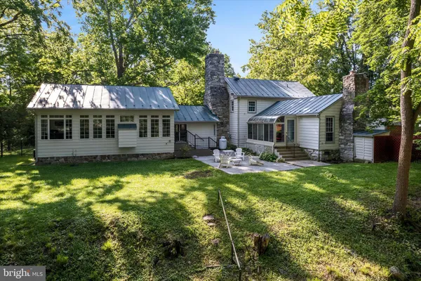 $875,000 | 6517 Kabletown Road, Charles Town, WV 25414