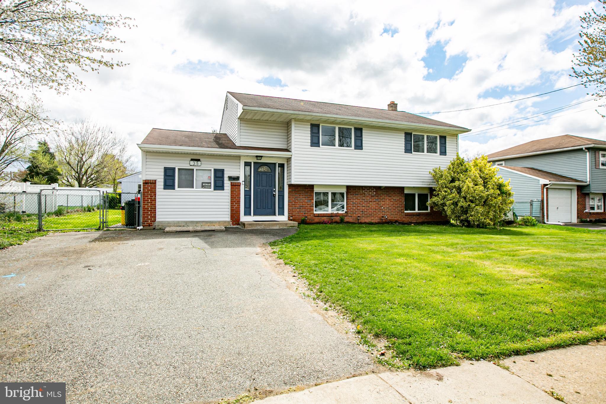 35 Fenway Road Hamilton, NJ 08620 - Photo 2 of 34