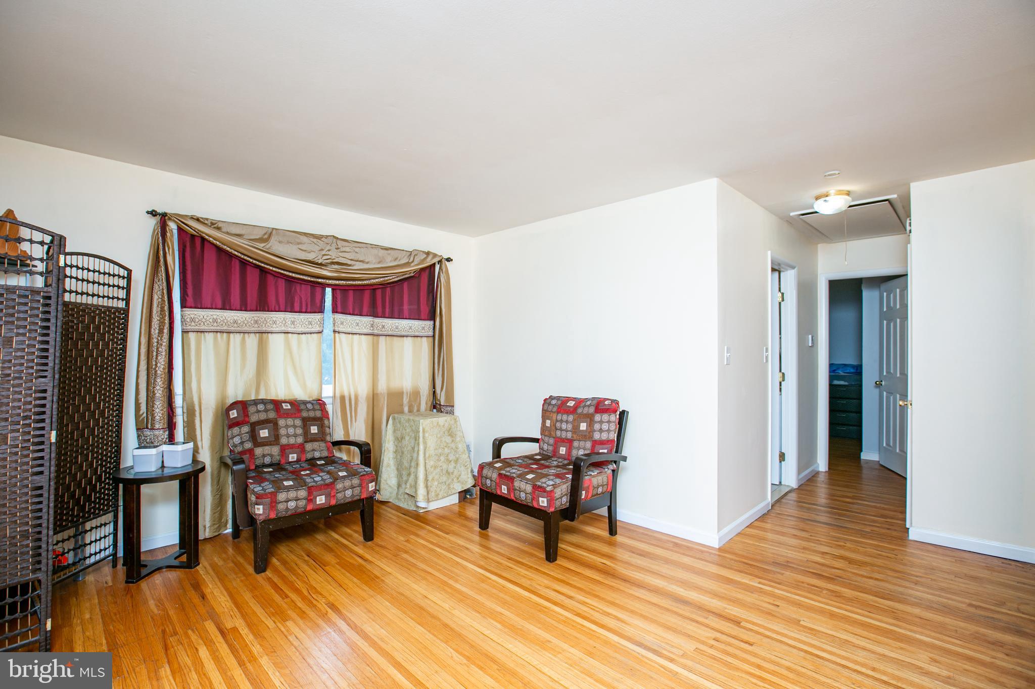 35 Fenway Road Hamilton, NJ 08620 - Photo 12 of 34