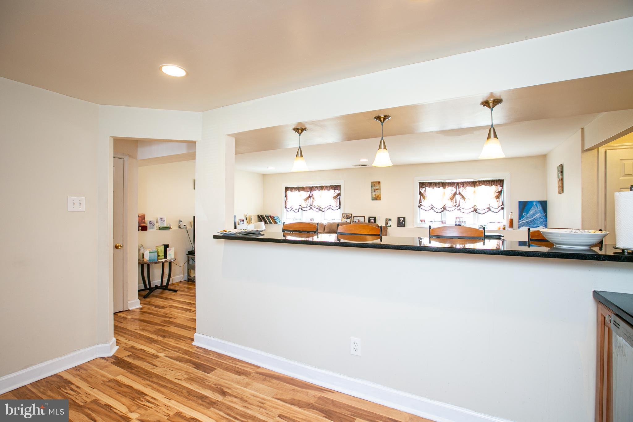 35 Fenway Road Hamilton, NJ 08620 - Photo 7 of 34