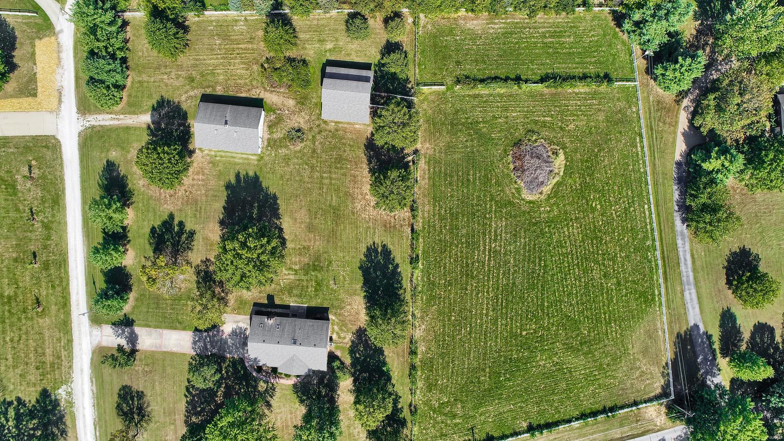 809 Mueller Road O'Fallon, MO 63366 - Photo 25 of 39