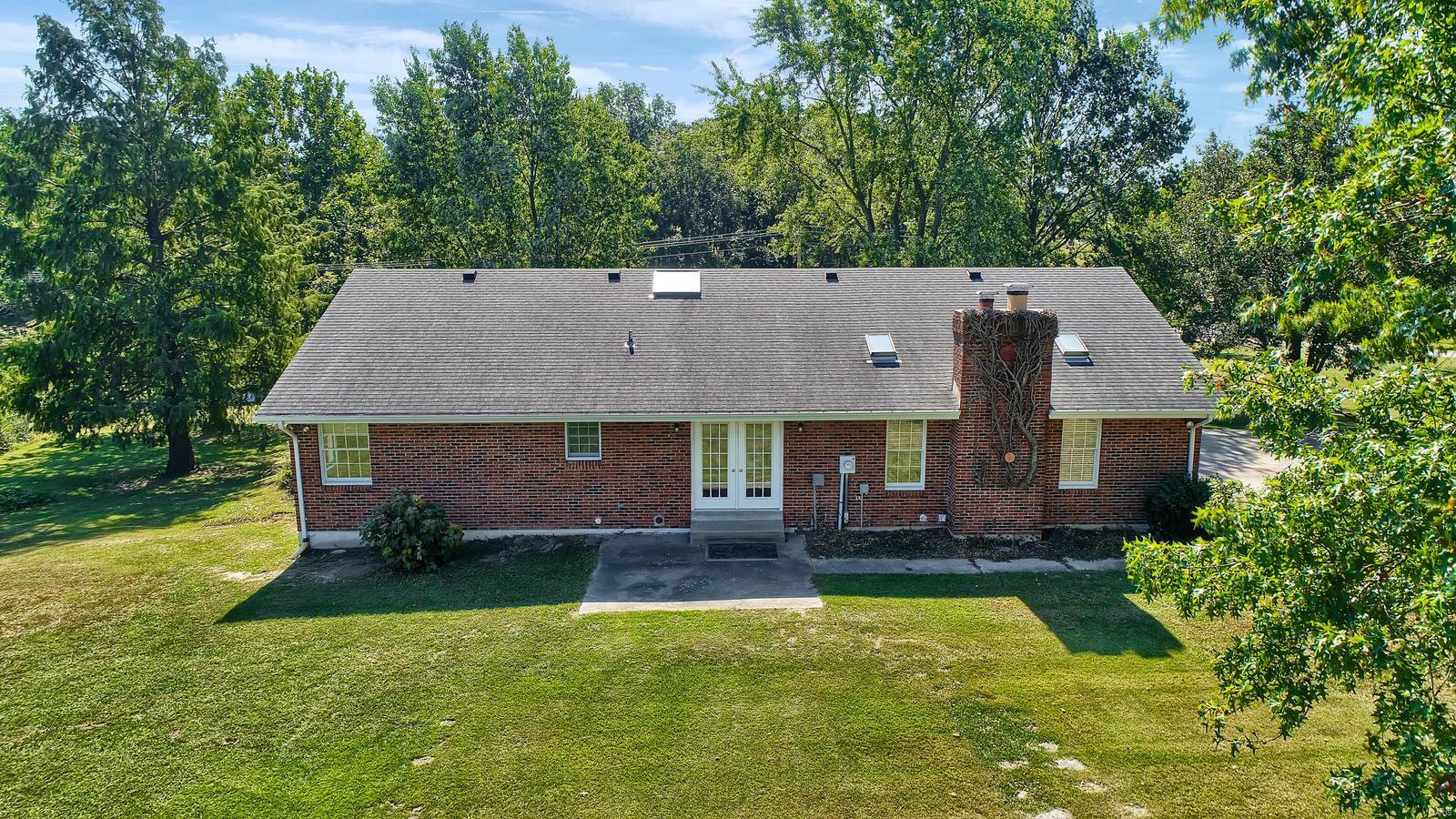 809 Mueller Road O'Fallon, MO 63366 - Photo 33 of 39