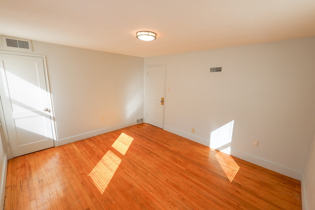 15 Ridgeview Avenue, Unit 1R Boston, MA 02126 - Photo 12 of 15