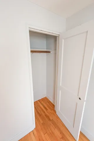 $2,450 | 15 Ridgeview Avenue, Unit 1R, Boston, MA 02126