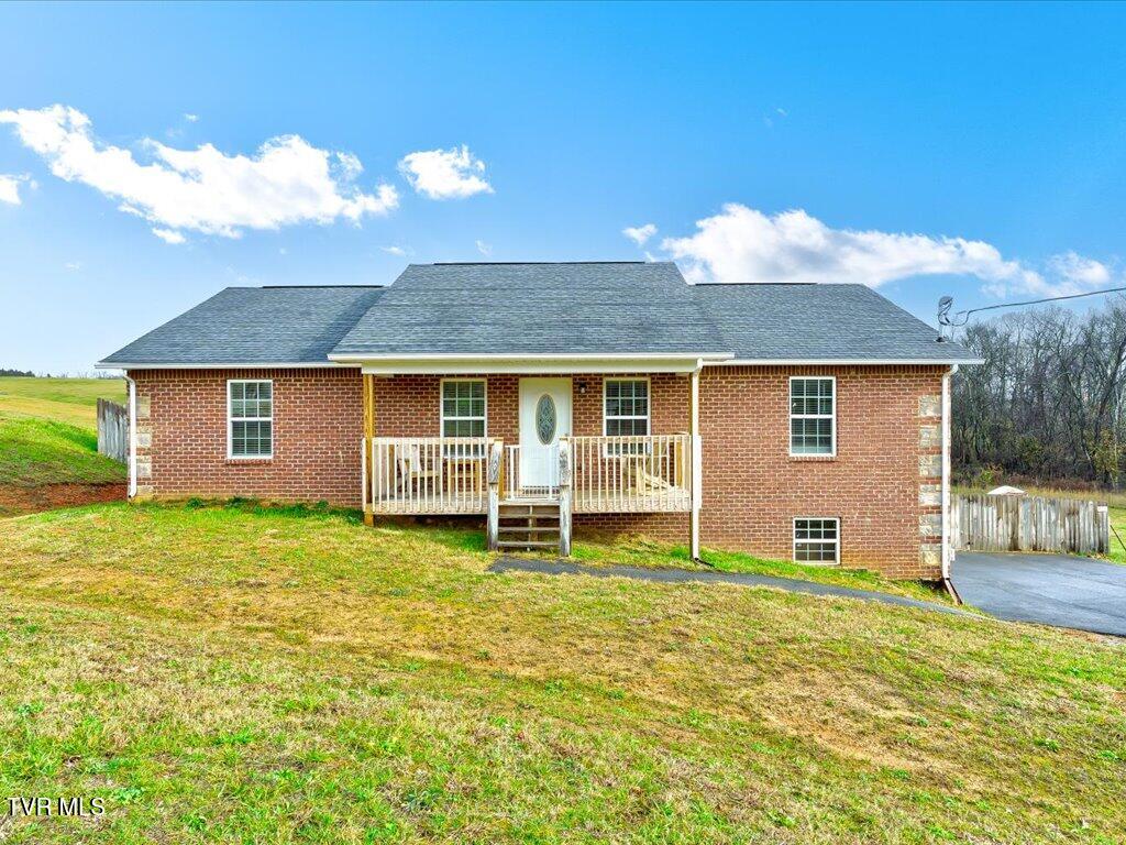 808 Forgety Road Jefferson City, TN 37760 - Photo 1 of 39 808 Forgety Road - 1