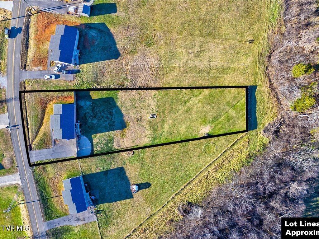 808 Forgety Road Jefferson City, TN 37760 - Photo 3 of 39 808 Forgety Road - 3