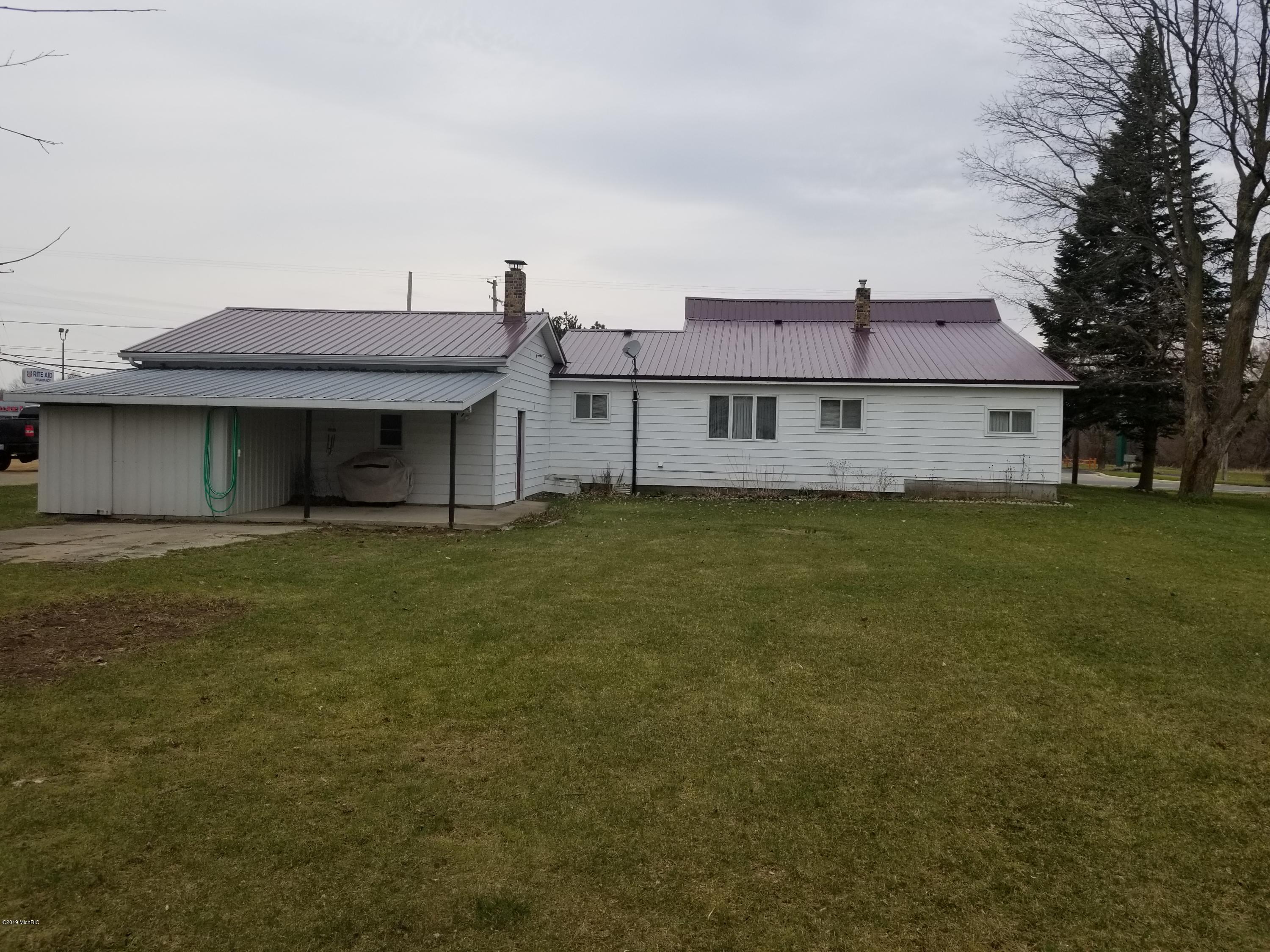 10792 East Carson City Road Carson City, MI 48811 - Photo 41 of 44 20190411_175407
