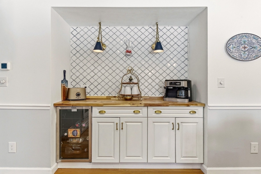 499 Chadwick Road Haverhill, MA 01835 - Photo 13 of 42