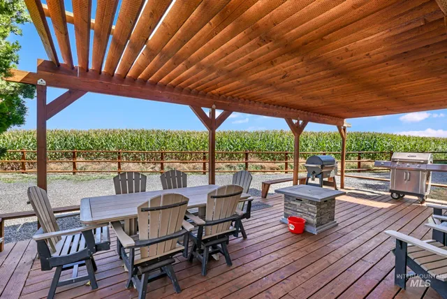 $425,000 | 2036 South 2000 East, Gooding, ID 83330