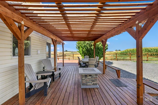 $425,000 | 2036 South 2000 East, Gooding, ID 83330