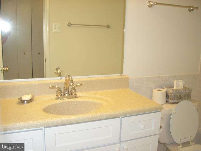 119 Cross Keys Road, Unit R119C Baltimore, MD 21210 - Photo 18 of 30 Bath