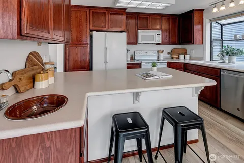 $614,880 | 3410 161st Court Southeast, Unit 31, Bellevue, WA 98008