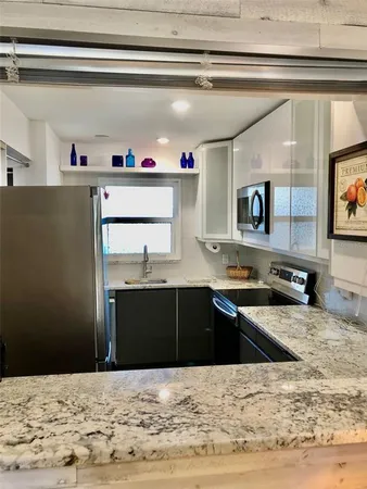 $1,525 | 102 Capri Isles Boulevard, Unit 106, Venice, FL 34292