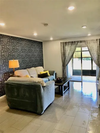 $1,525 | 102 Capri Isles Boulevard, Unit 106, Venice, FL 34292