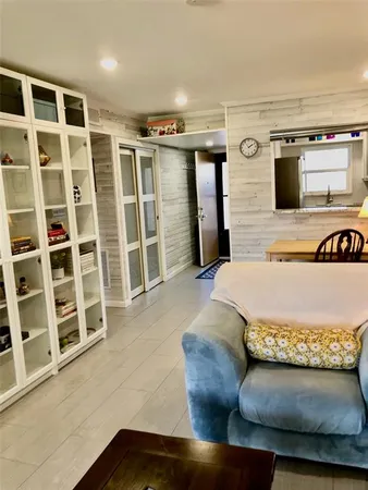 $1,525 | 102 Capri Isles Boulevard, Unit 106, Venice, FL 34292