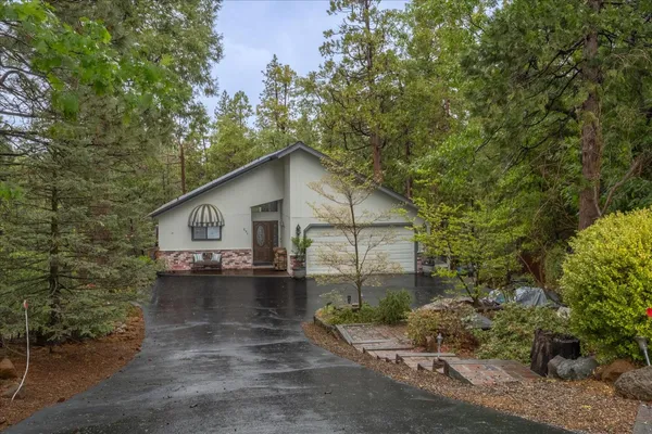 $519,000 | 596 Sugarbush Lane, Murphys, CA 95247