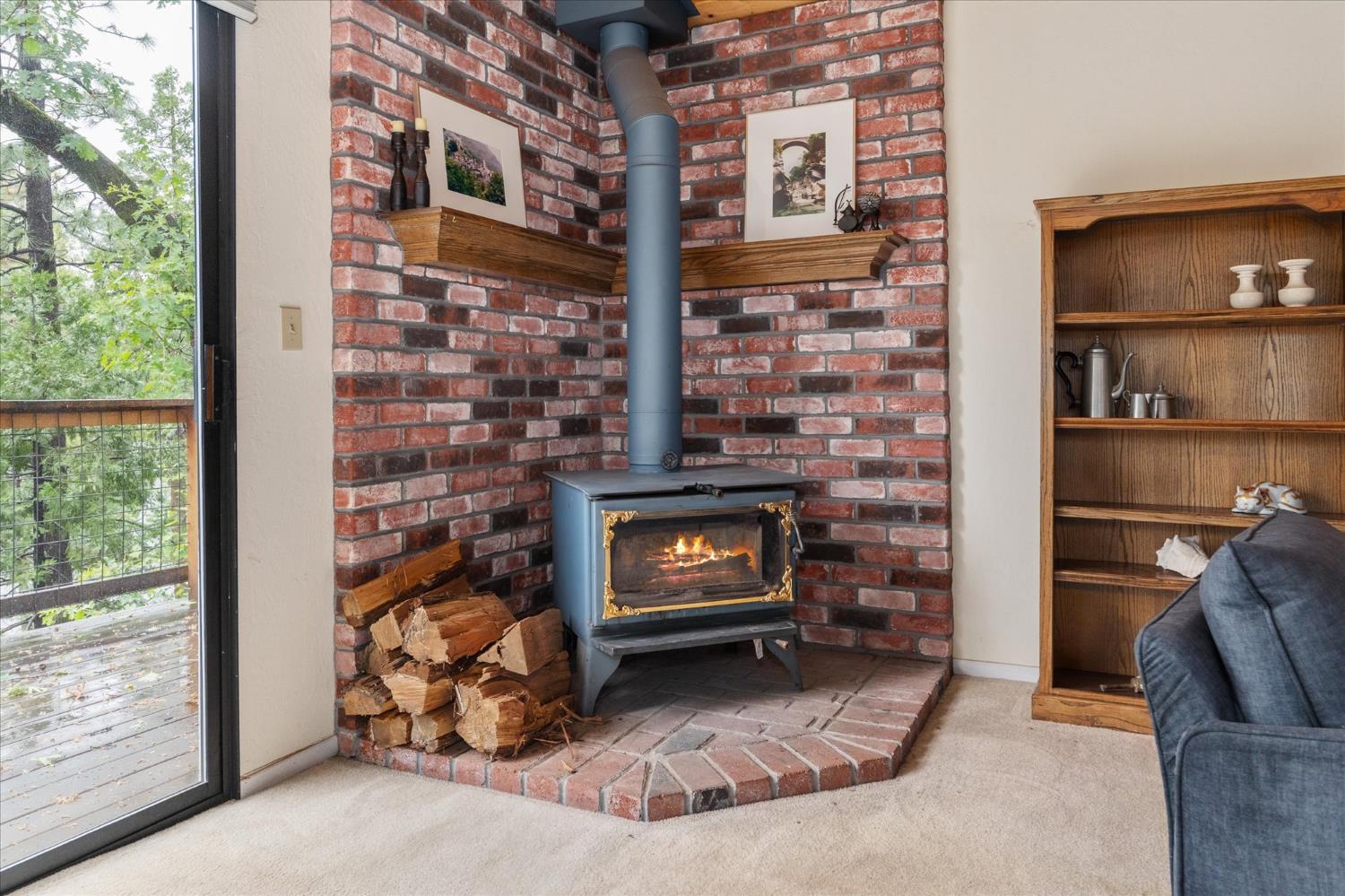 596 Sugarbush Lane Murphys, CA 95247 - Photo 7 of 48