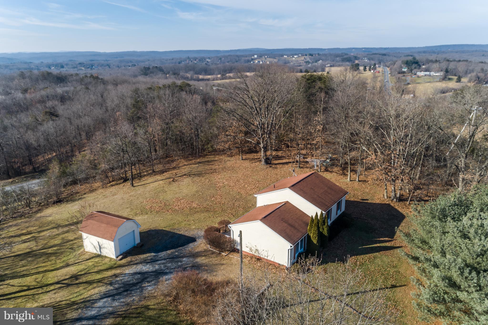 377 Cross Junction Road Cross Junction, VA 22625 - Photo 2 of 40 No HOA!