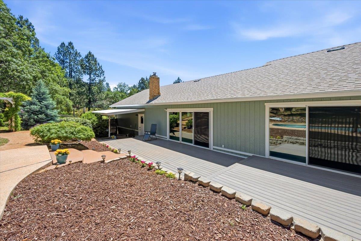 10704 Round Valley Road Grass Valley, CA 95949 - Photo 33 of 56