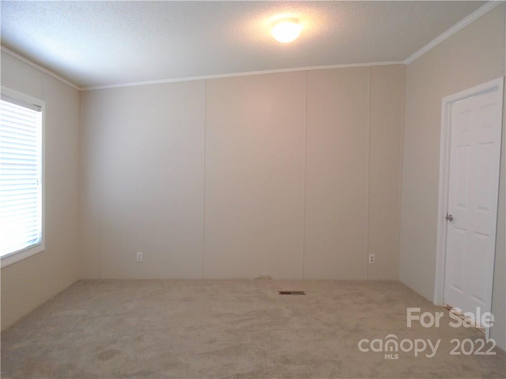 4730 Stagecoach Road Catawba, NC 28609 - Photo 23 of 37 an empty room with a window