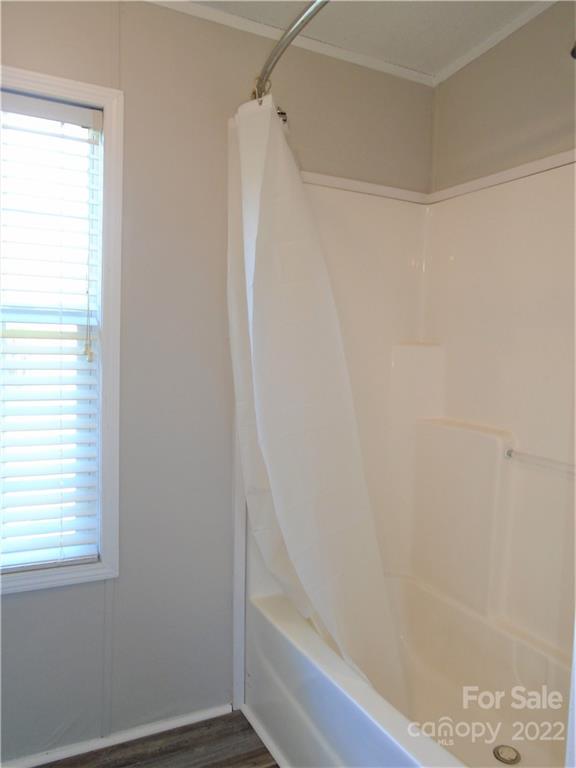 4730 Stagecoach Road Catawba, NC 28609 - Photo 32 of 37 a bathroom with a bathtub