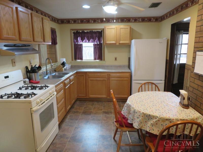 31596 State Rte 41 Peebles, OH 45660 - Photo 12 of 34