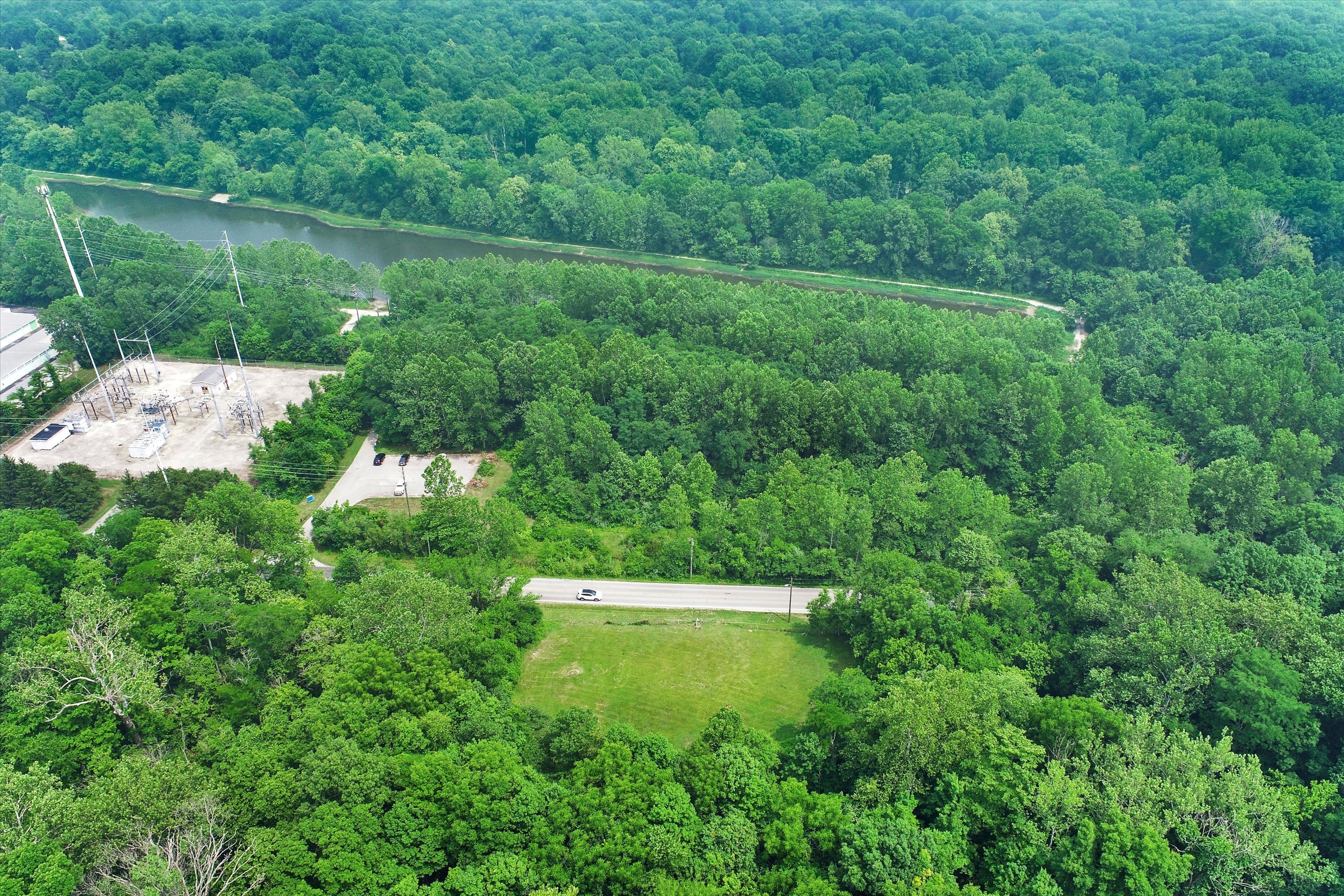 9602 Fall Creek Road Indianapolis, IN 46256 - Photo 8 of 13