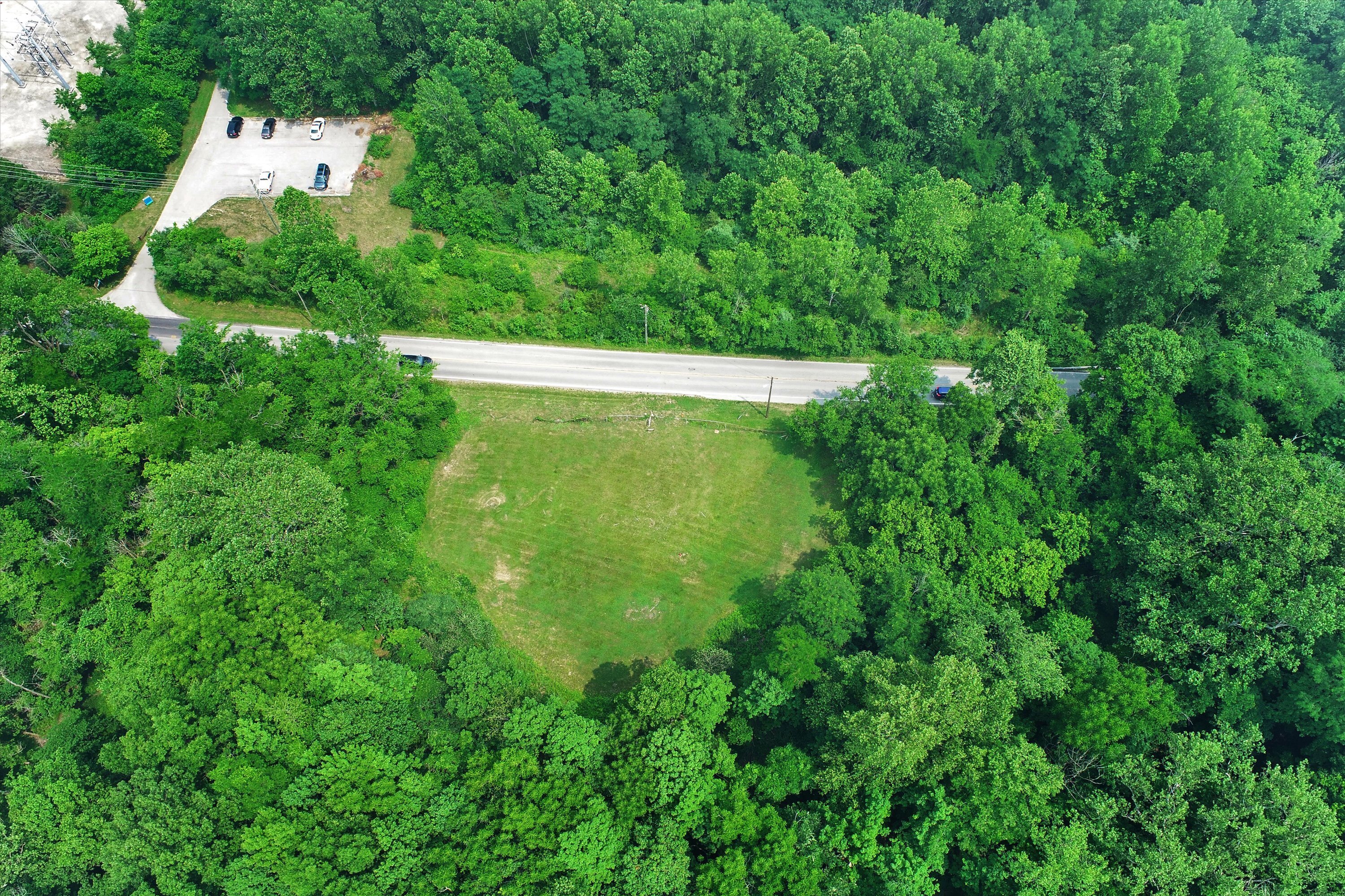 9602 Fall Creek Road Indianapolis, IN 46256 - Photo 9 of 13