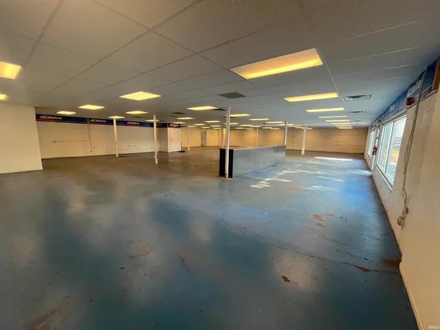 $729,000 | 124 North 2nd Street, Terre Haute, IN 47807