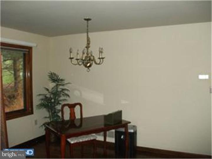 865 Frank Road West Chester, PA 19380 - Photo 8 of 23 Gallery Image 8
