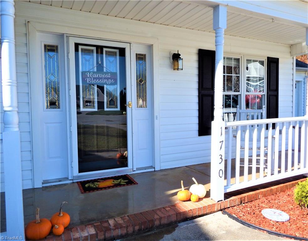 1730 Spring Path Trail Clemmons, NC 27012 - Photo 2 of 21 Welcome !