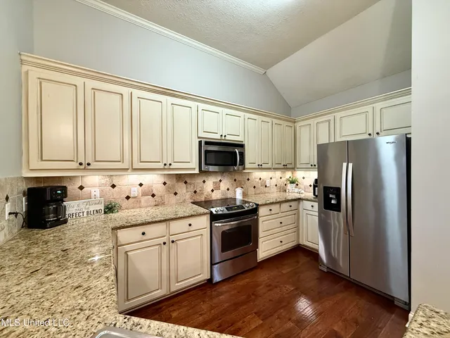 $259,900 | 154 Beechwood Circle, Pearl, MS 39208