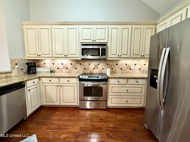 $259,900 | 154 Beechwood Circle, Pearl, MS 39208