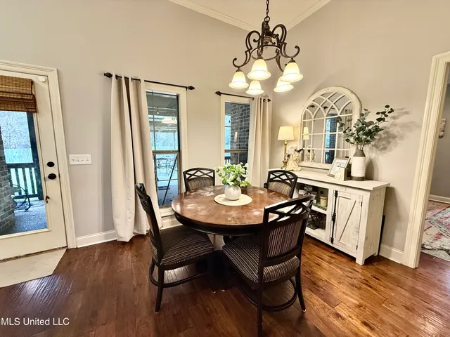 $259,900 | 154 Beechwood Circle, Pearl, MS 39208