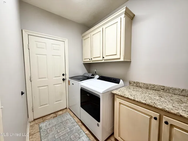 $259,900 | 154 Beechwood Circle, Pearl, MS 39208